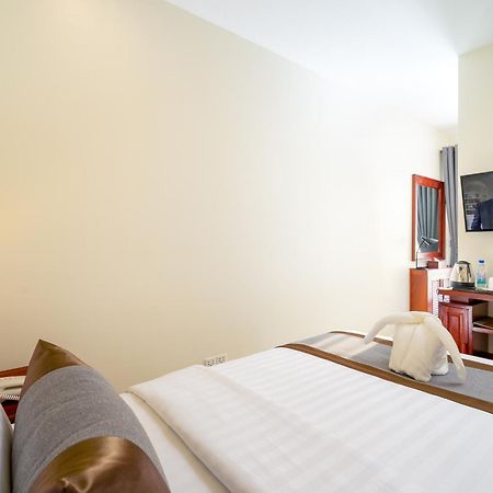 Mony Reach Angkor Hotel Siem Reap Dış mekan fotoğraf